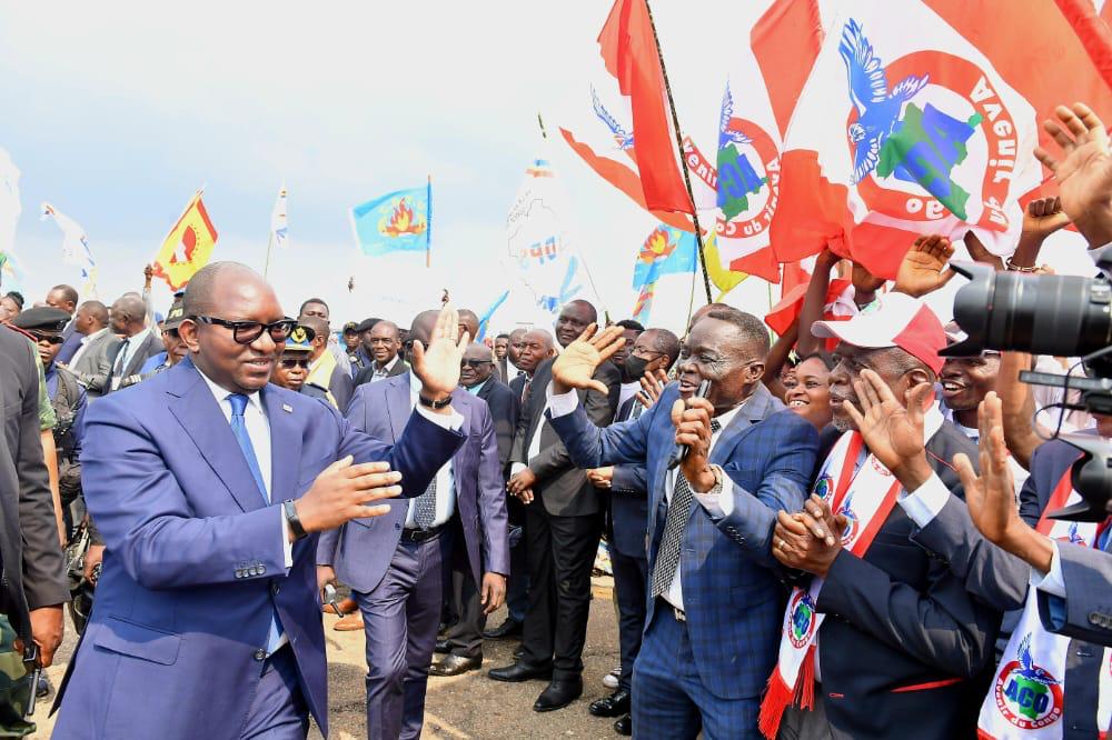 RDC: A Mbuji-Mayi, Sama Lukonde promet de prendre en main la question de la relance de la MIBA