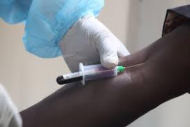 Le Gouvernement suspend le test Covid-19 à l’entrée et à la sortie de la RDC pour les personnes complètement vaccinées