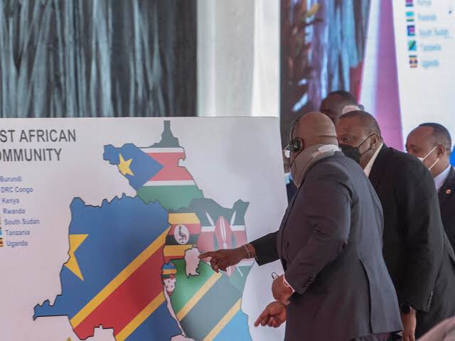 Agression dans l’Est: Mboso salue l’action diplomatique menée par Tshisekedi pour obtenir le déploiement de la force de l’EAC